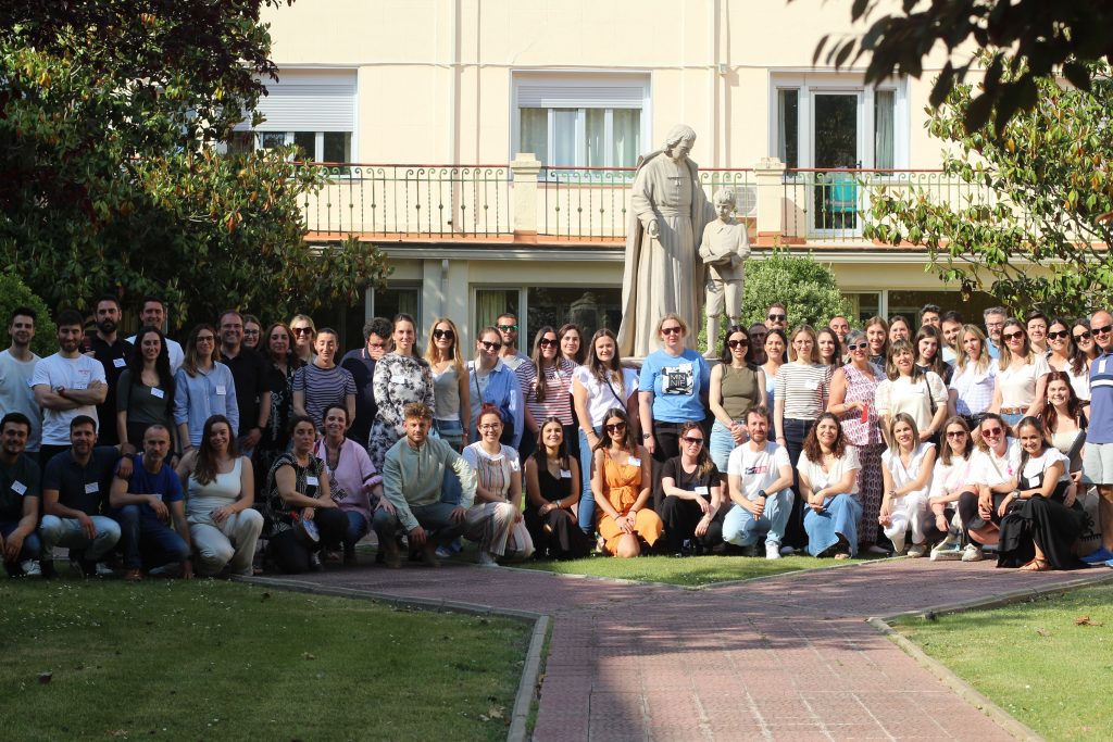 Aprendizaje cooperativo y mediación como claves educativas en el encuentro de formación inicial de profesores de la zona noroeste